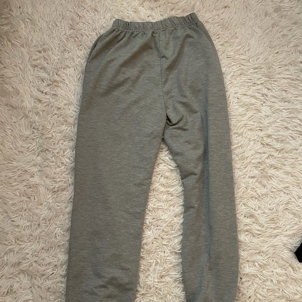 Grey sweatpants-joggers